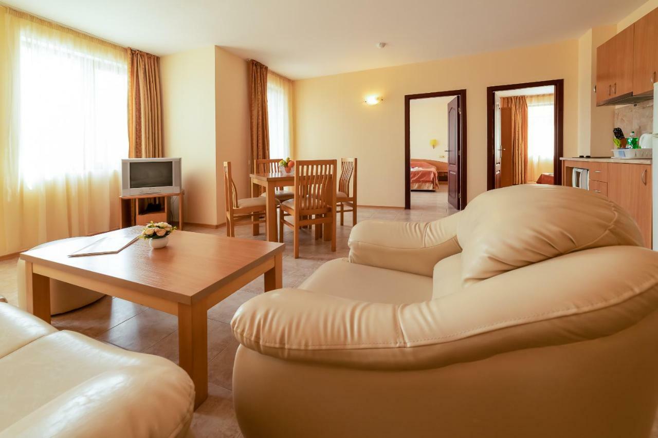 Apartment Tourist Complex Rose Village Sunny Beach Dış mekan fotoğraf